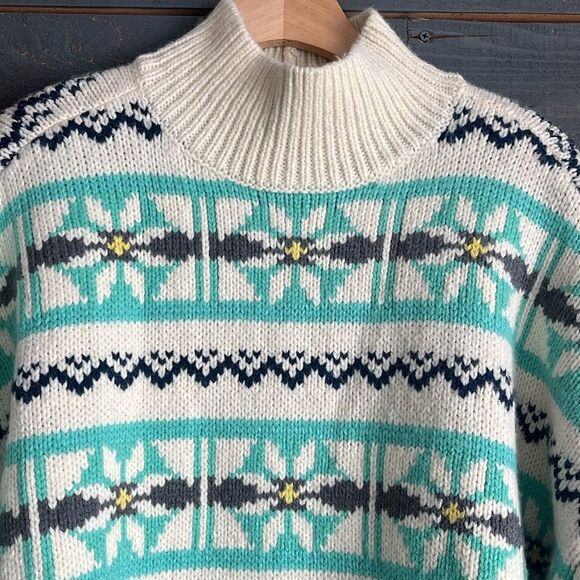 NWOT American Eagle AE Size M Oversized Fairisle Chunky Mock Neck Sweater - Picture 4 of 10